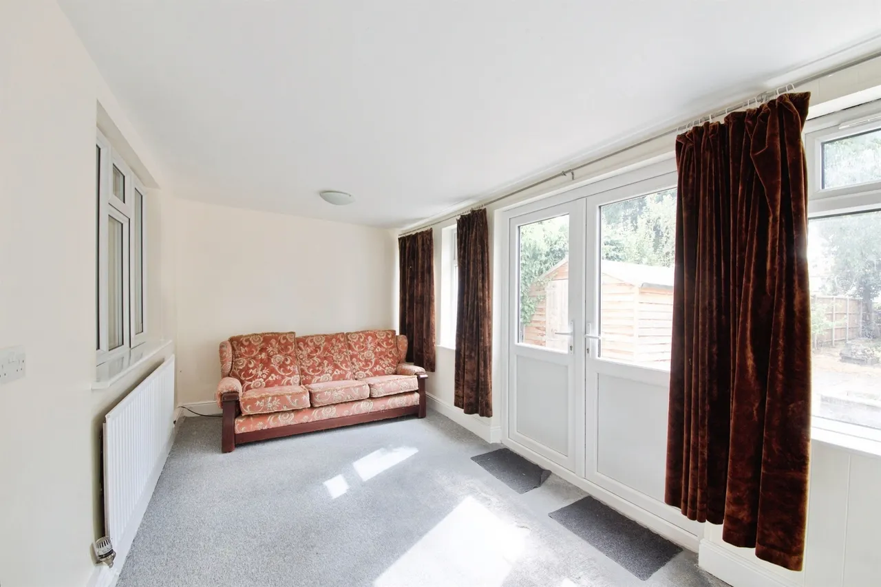 Dawson Avenue, Barking, photo 3