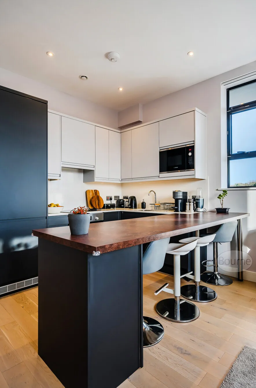 Albert Drive, Woking, GU21, photo 13