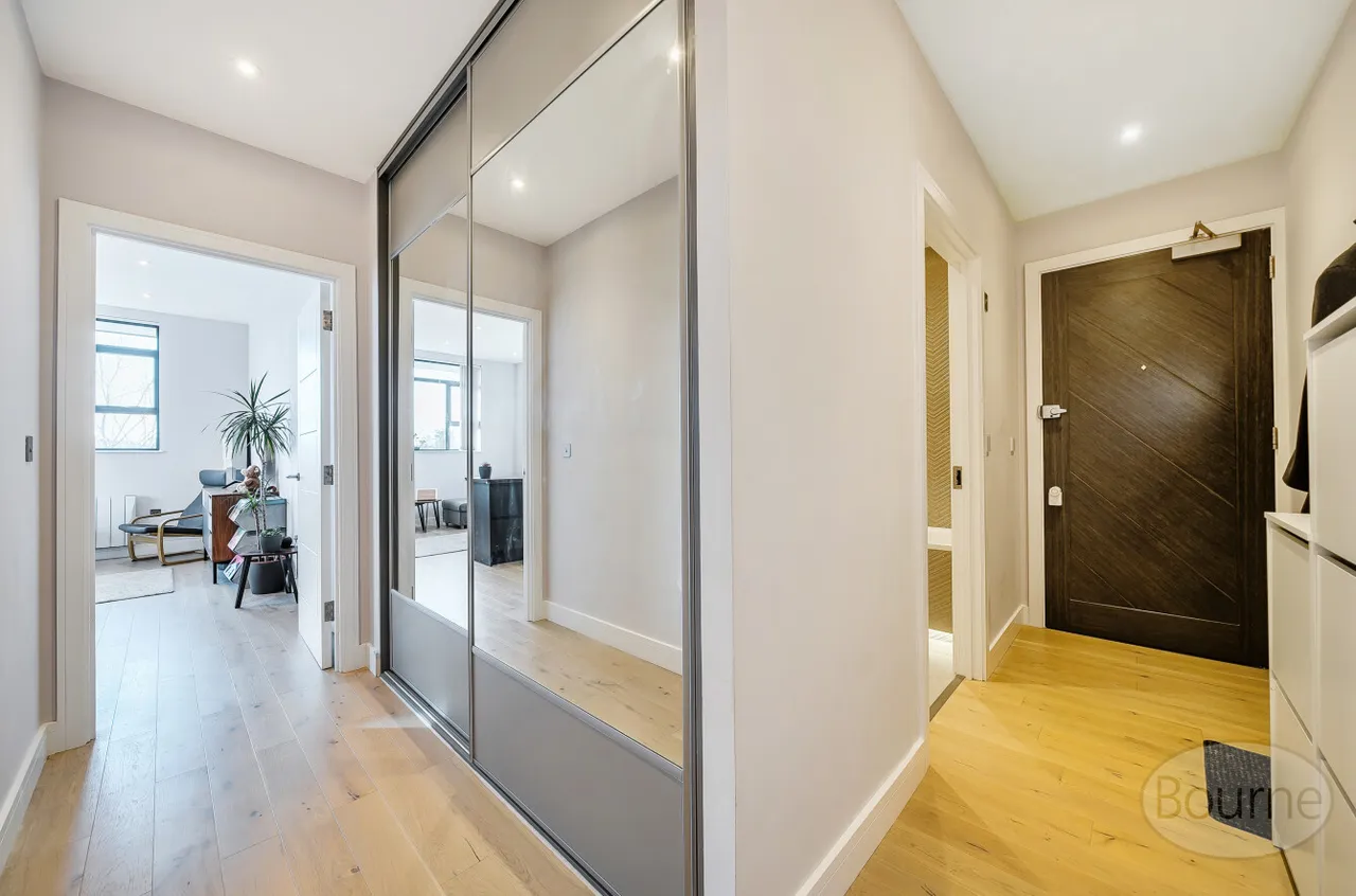 Albert Drive, Woking, GU21, photo 6