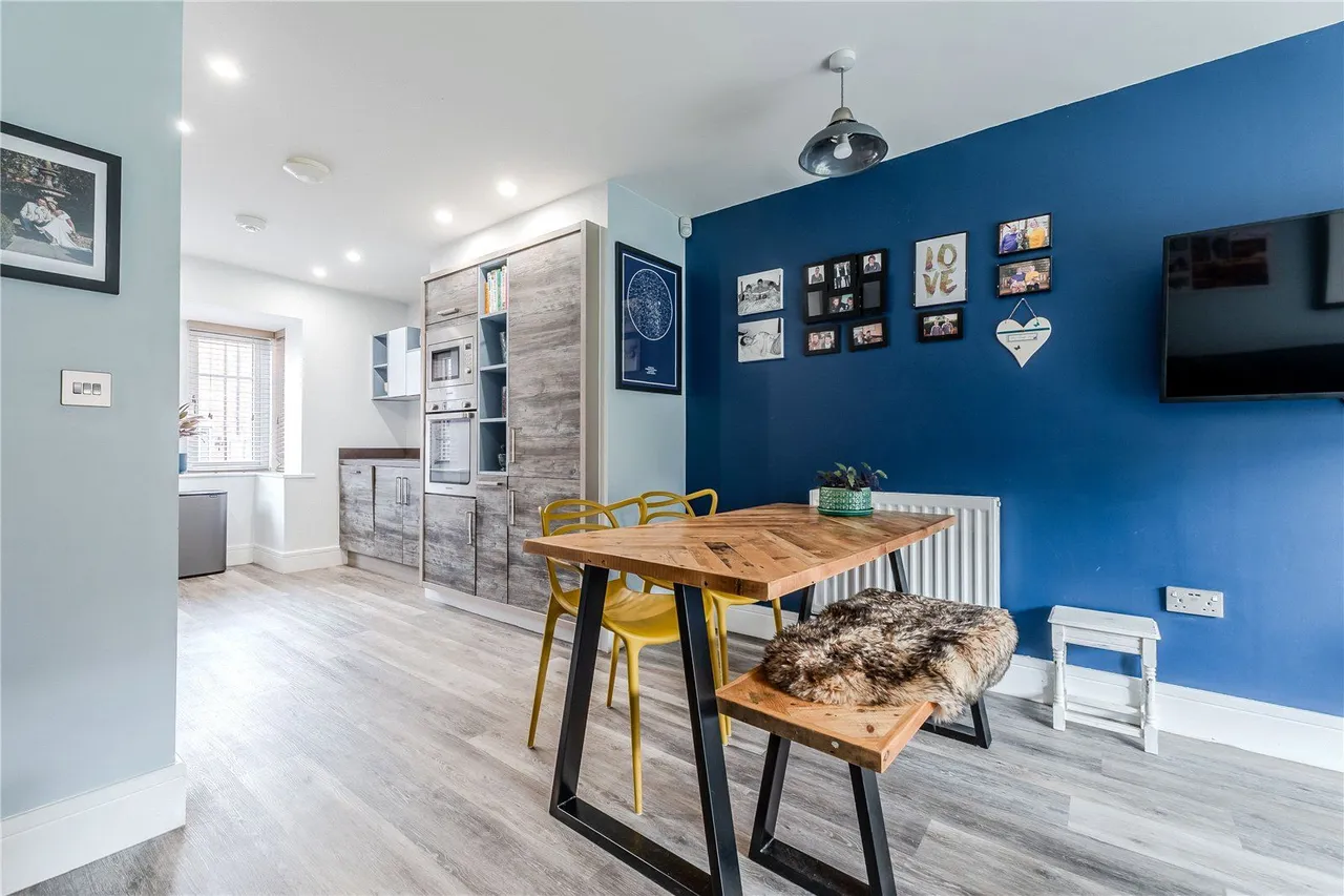 Valley View Drive, Apperley Bridge, BD10, photo 4