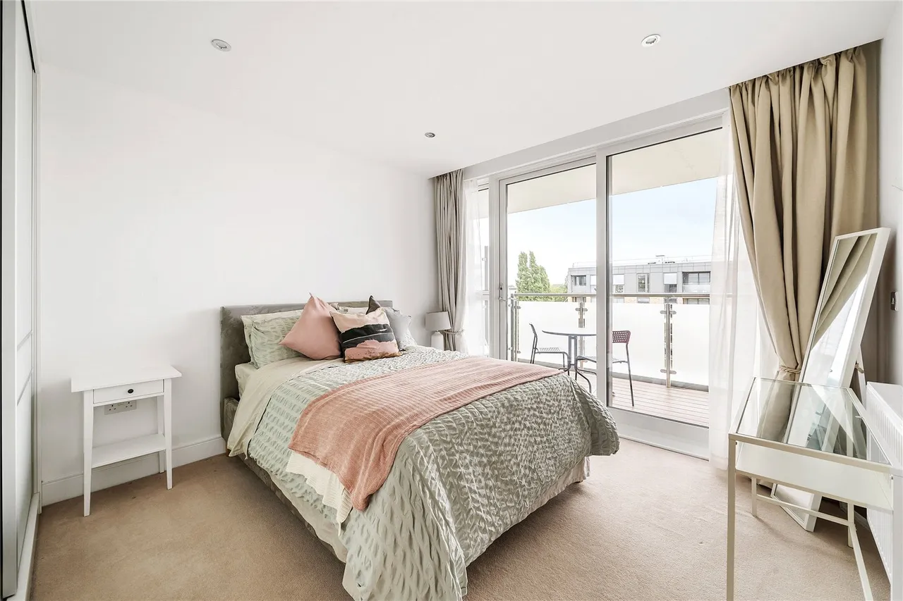 Levett Square, TW9, photo 7