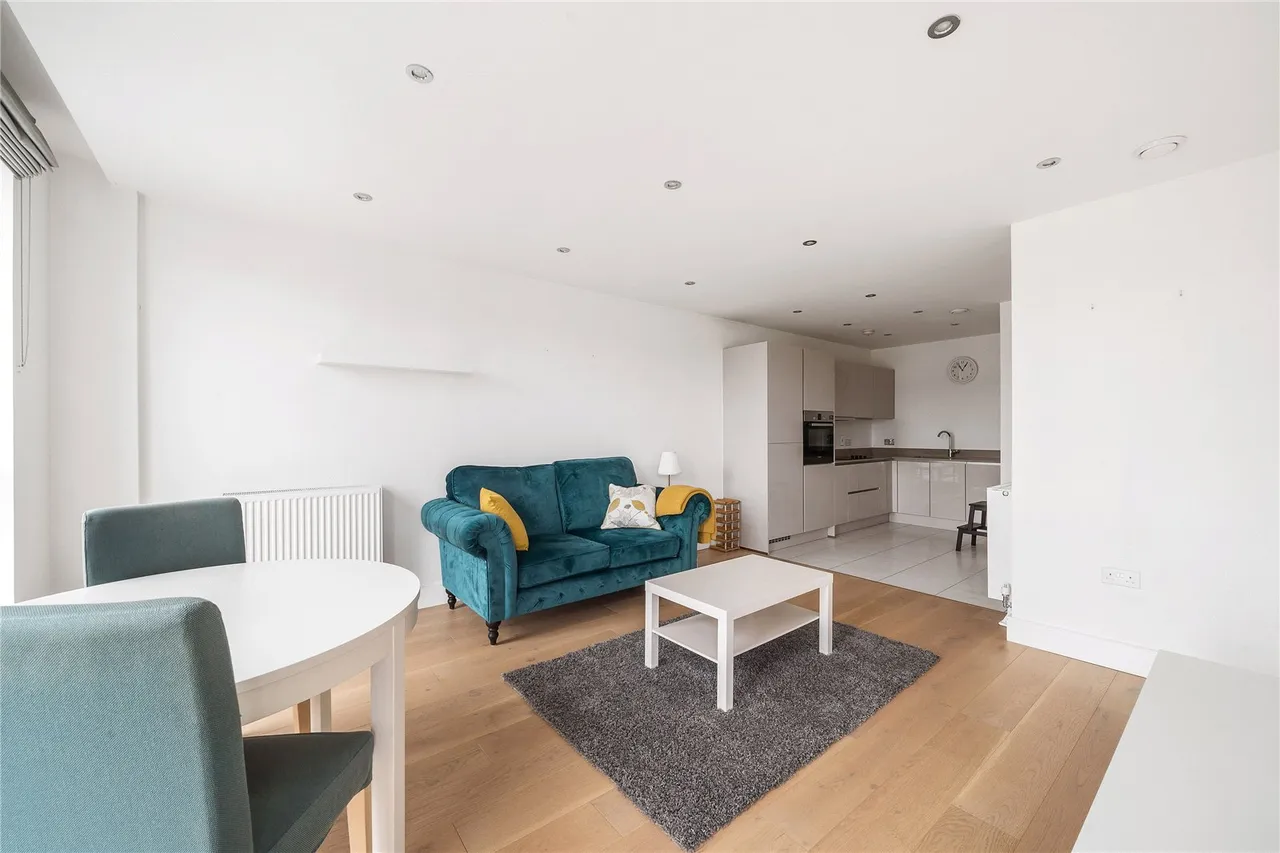Levett Square, TW9, photo 4