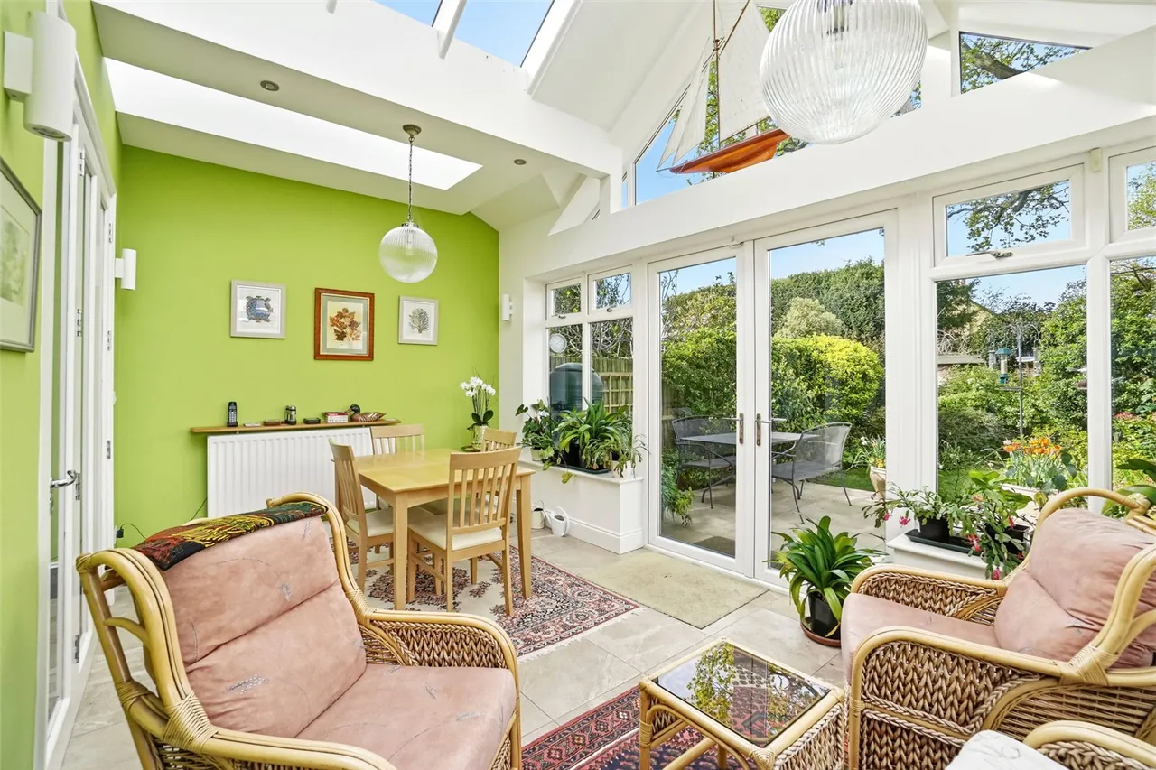 Wensleydale Road, Hampton, TW12 2LP, photo 7