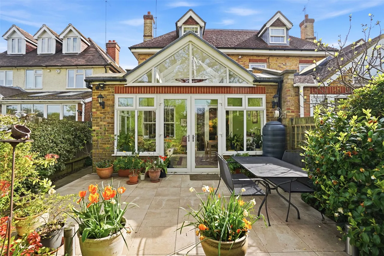 Wensleydale Road, Hampton, TW12 2LP, photo 16