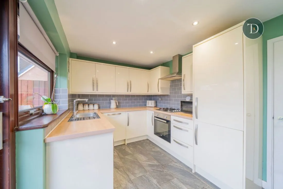 Budworth Road, Great Sutton, CH66 2RJ, photo 6