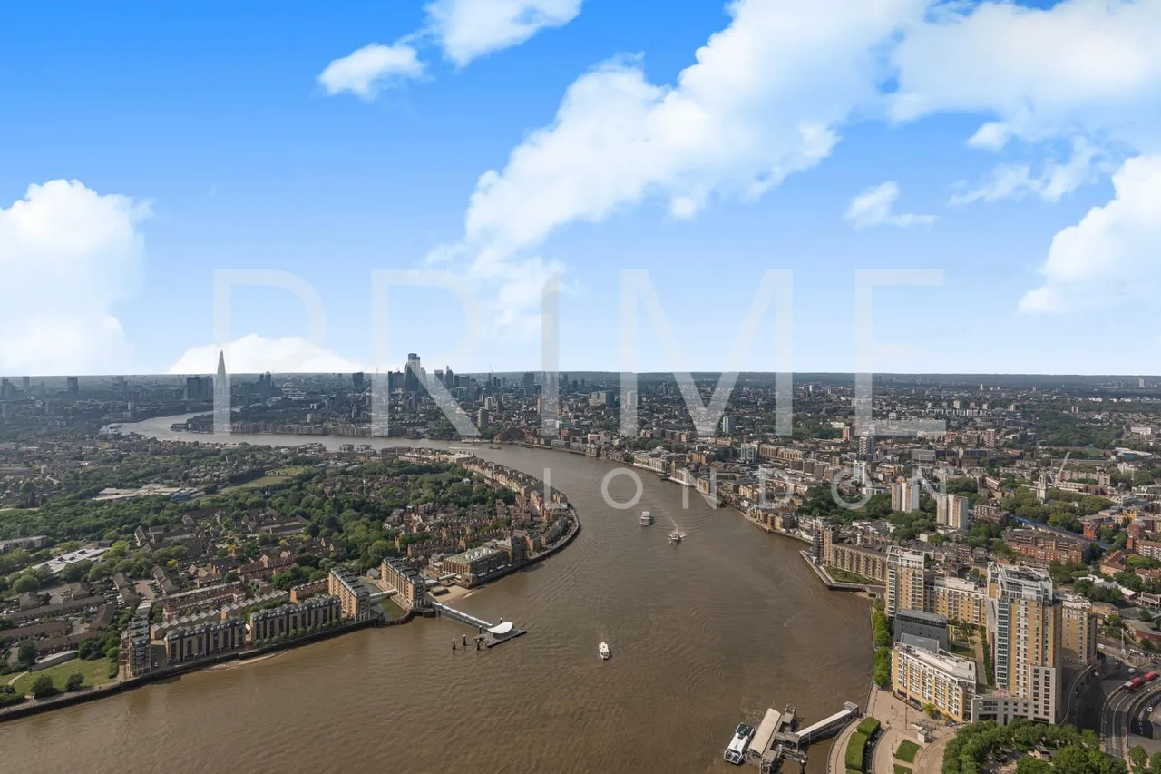 Marsh Wall, Canary Wharf, E14, photo 2