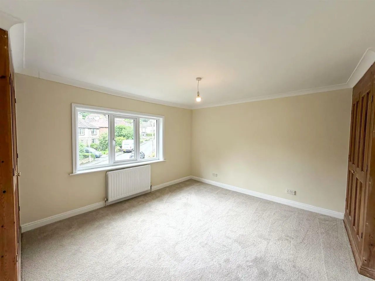 Birchwood Road, Low Utley, Keighley, BD20 6BX, photo 9