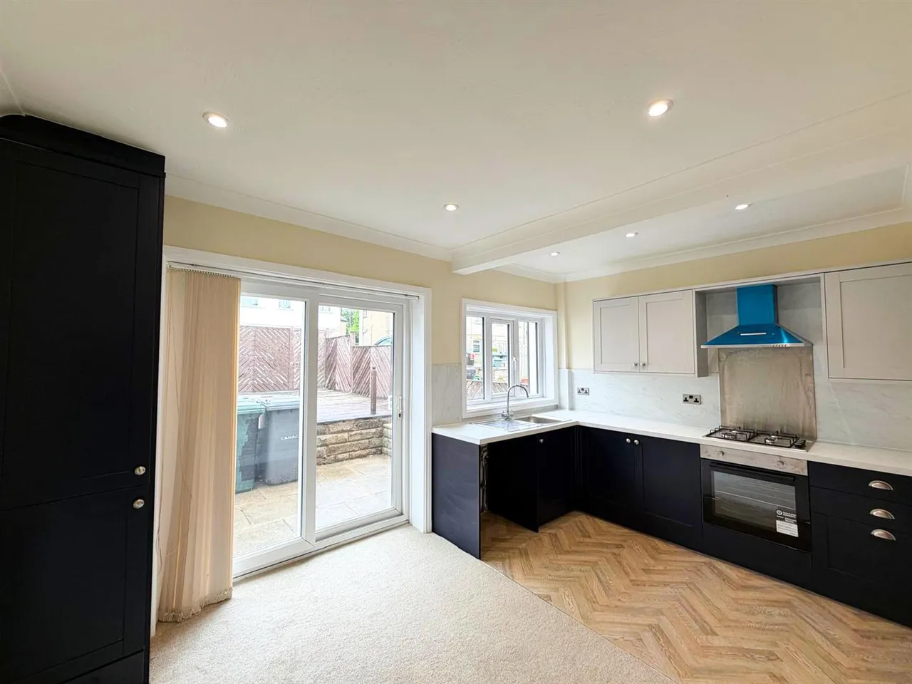 Birchwood Road, Low Utley, Keighley, BD20 6BX, photo 6