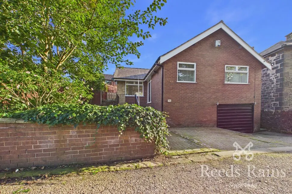 3 bed house for sale, Greenhalgh Lane, Anderton, PR6