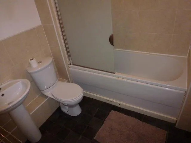 Holywell Drive, Warrington, WA1, photo 11