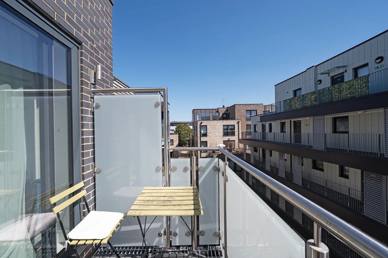 Flat 7, Linea Court, London, photo 10