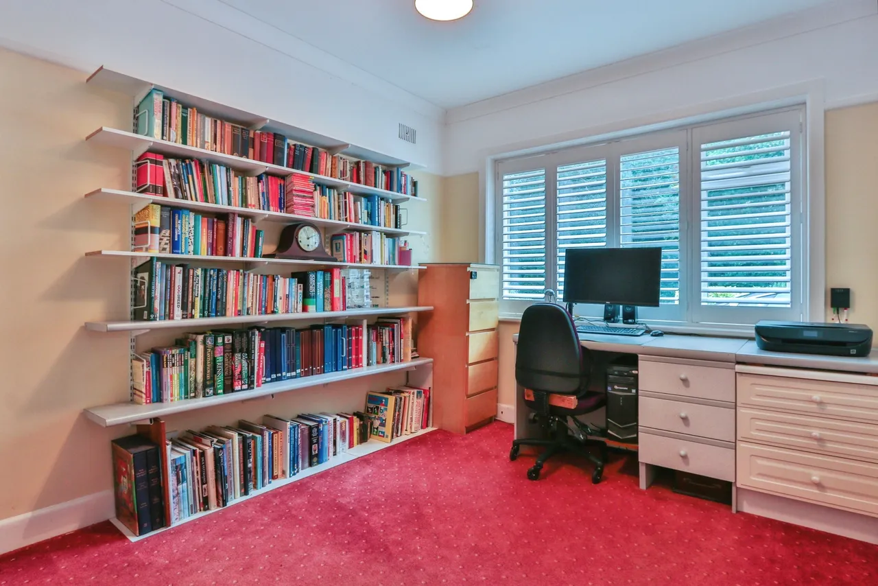 Elgin Road, Poole, BH14, photo 12