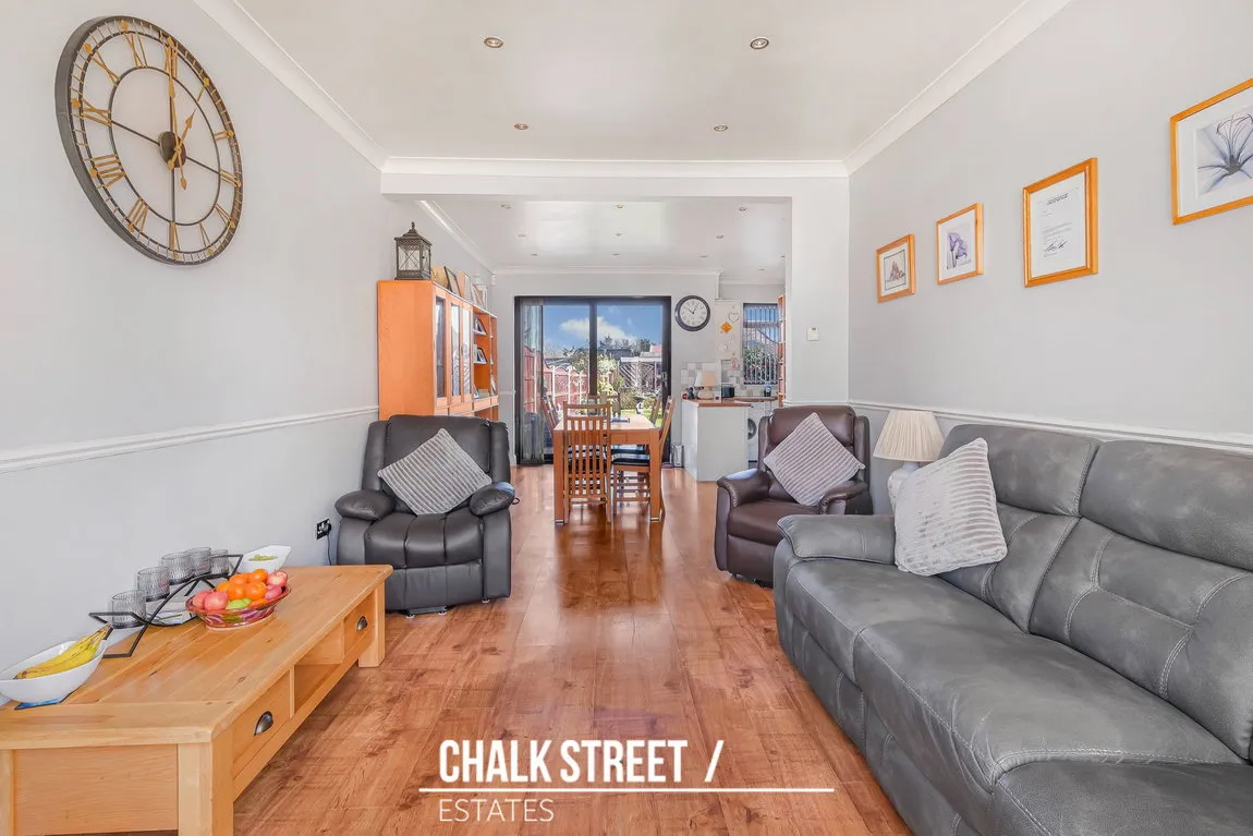 Havering Road, Romford, RM1 4QU, photo 5