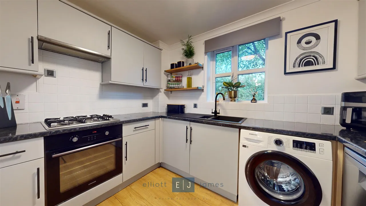 Lawrence Moorings, Sawbridgeworth, CM21, photo 6