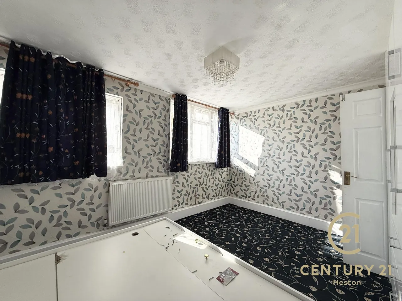 Parkfield Drive, Northolt, UB5, photo 8