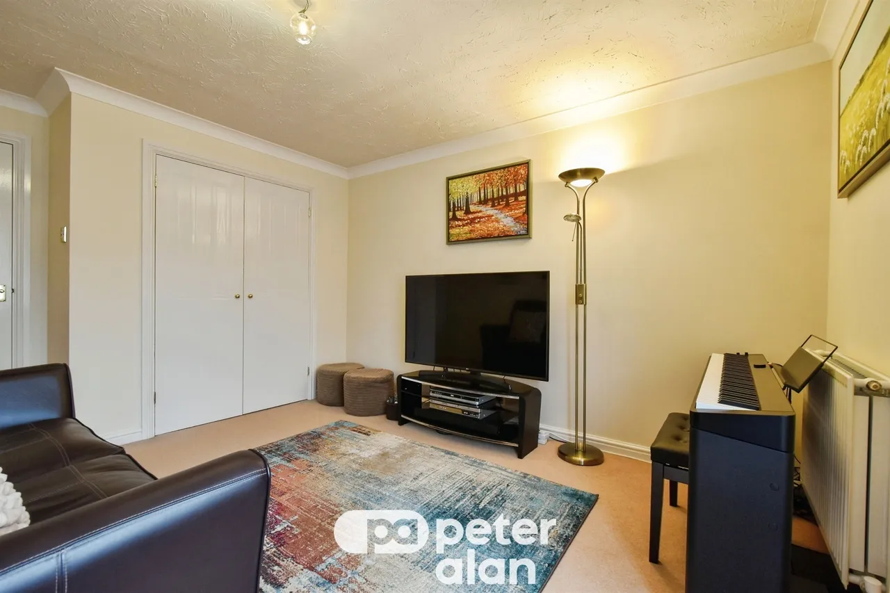 The Rise, Aberdare, CF44, photo 24