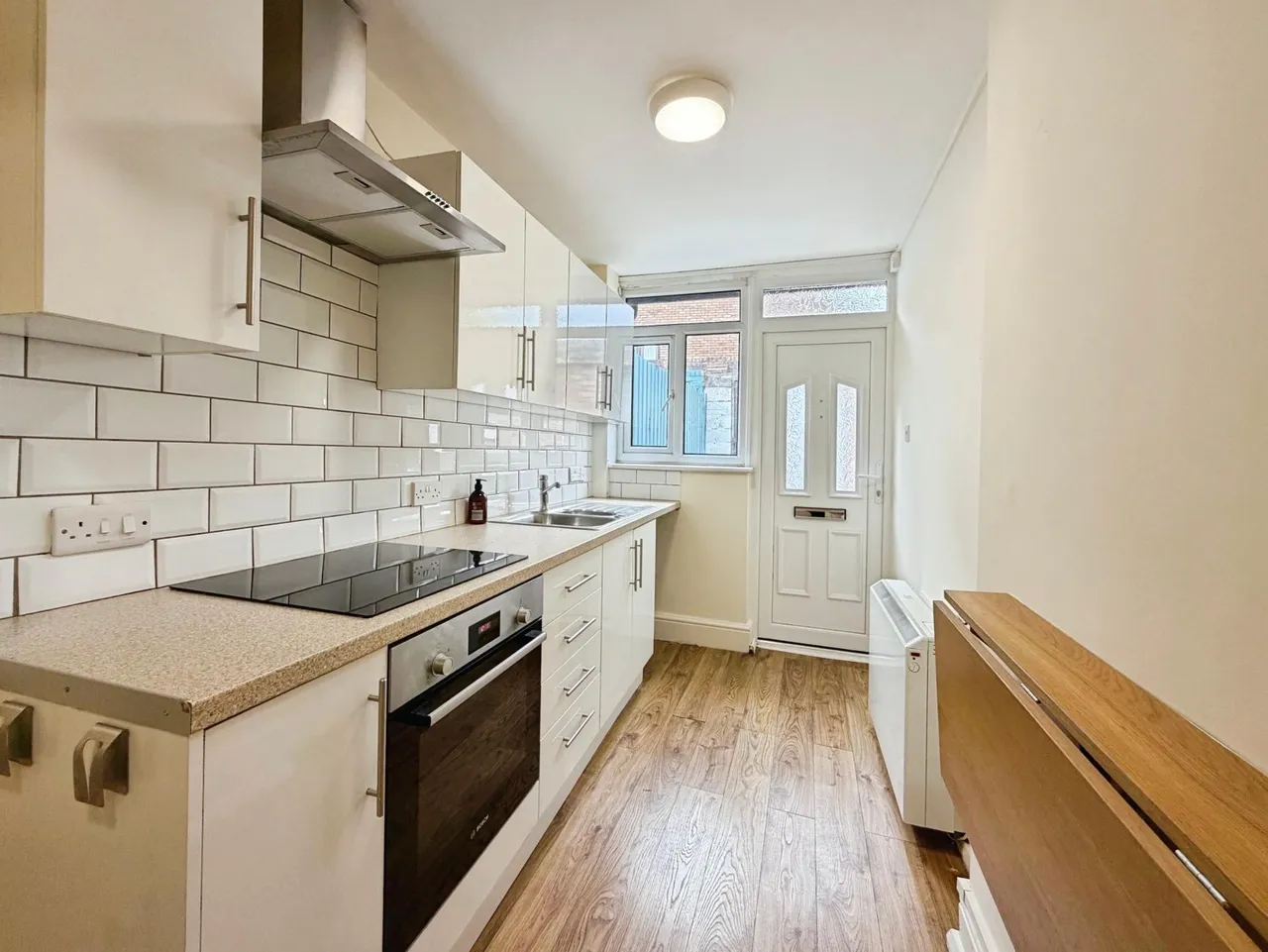 Garston Old Road, Liverpool, L19, photo 3