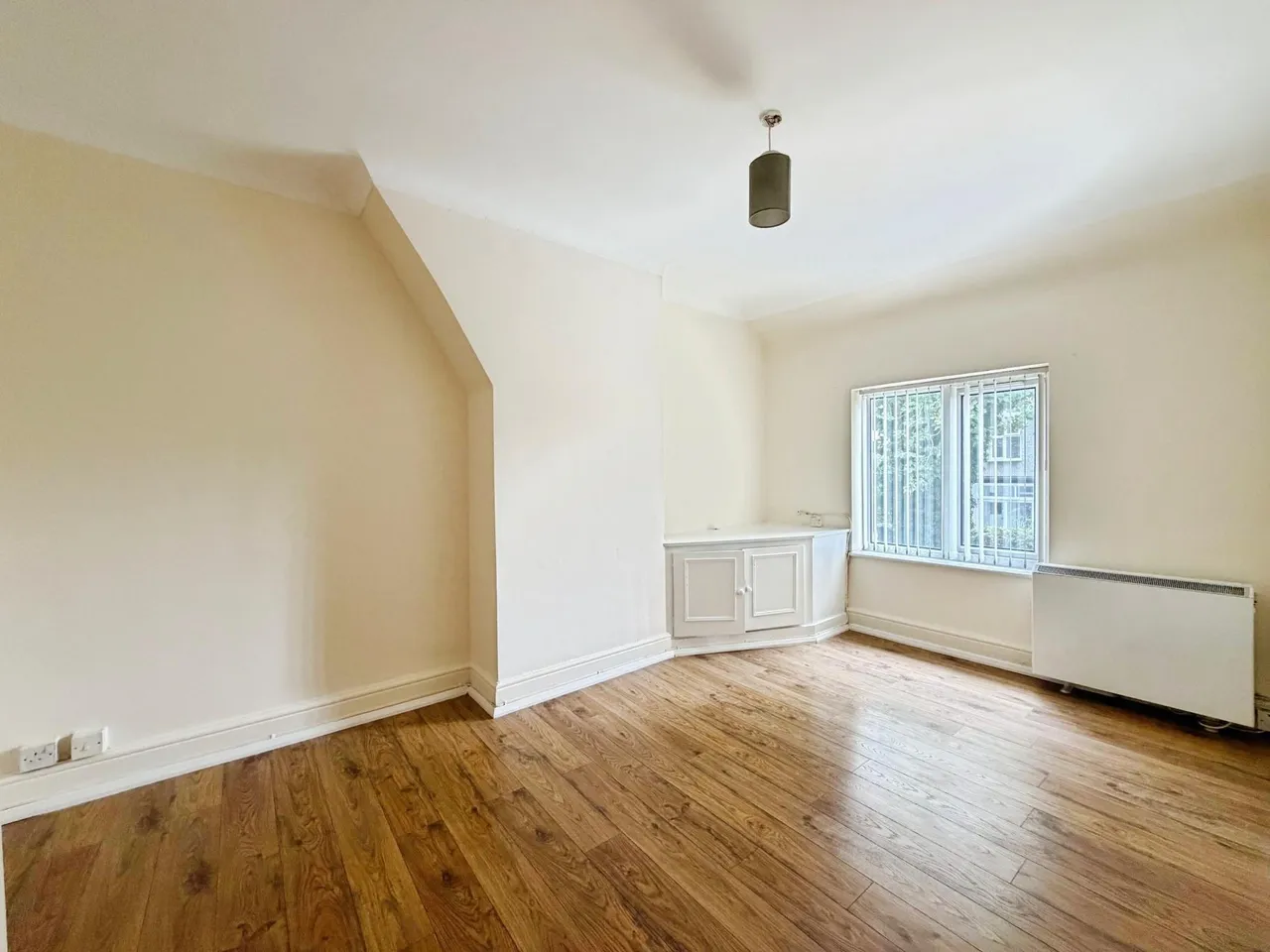 Garston Old Road, Liverpool, L19, photo 6