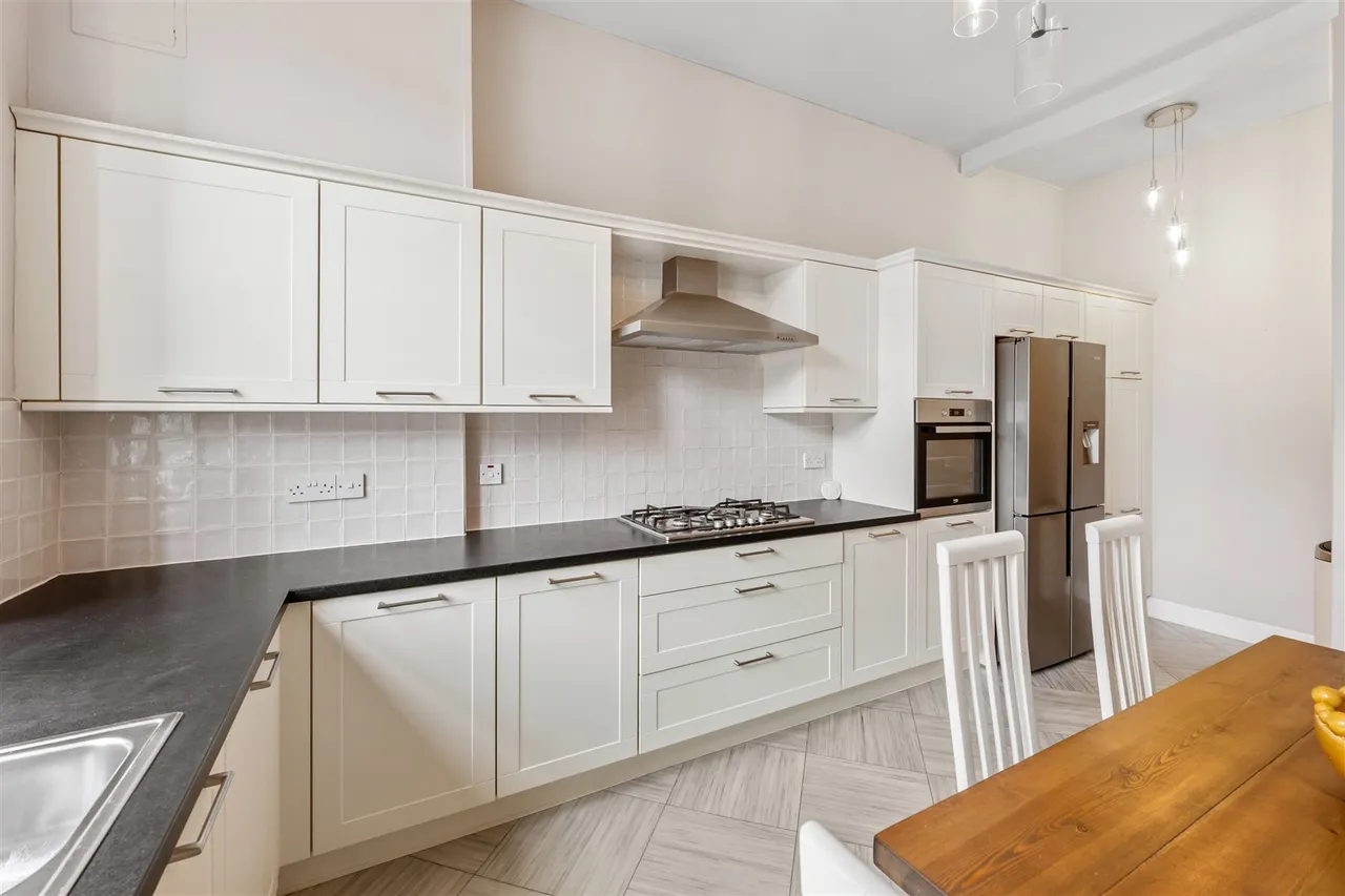 2/3 105 Clarence Drive, Hyndland, G12 9RW, photo 10