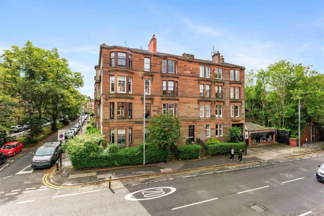 1 bed flat for sale — 2/3 105 Clarence Drive, Hyndland, G12 9RW