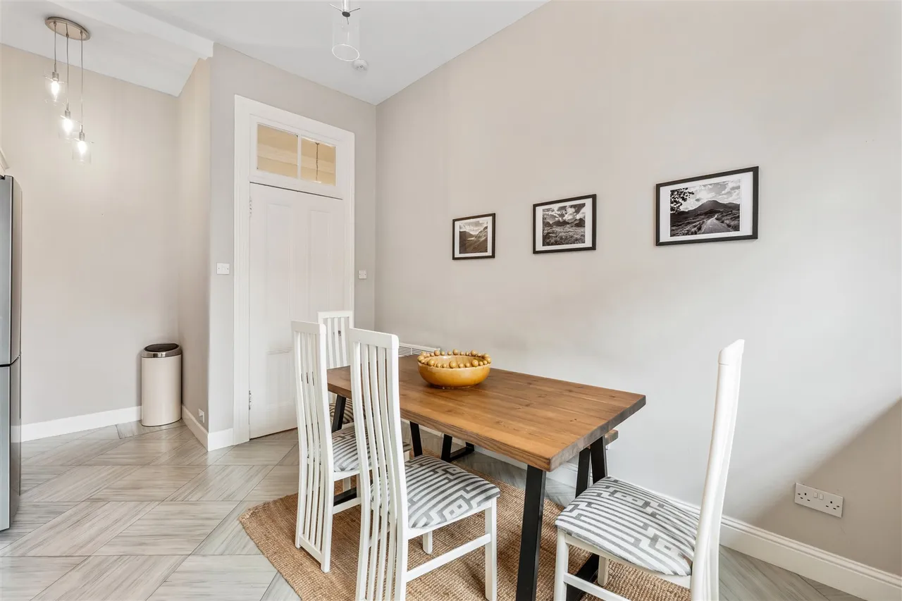 2/3 105 Clarence Drive, Hyndland, G12 9RW, photo 9