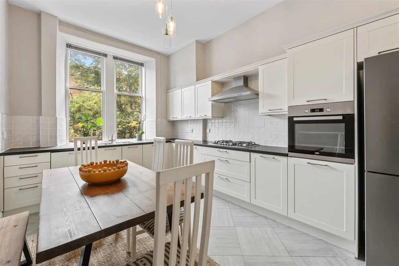 2/3 105 Clarence Drive, Hyndland, G12 9RW, photo 7