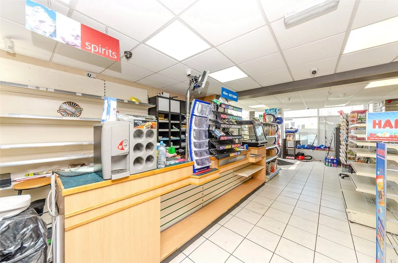 Mostyn Avenue, Llandudno, LL30, photo 5