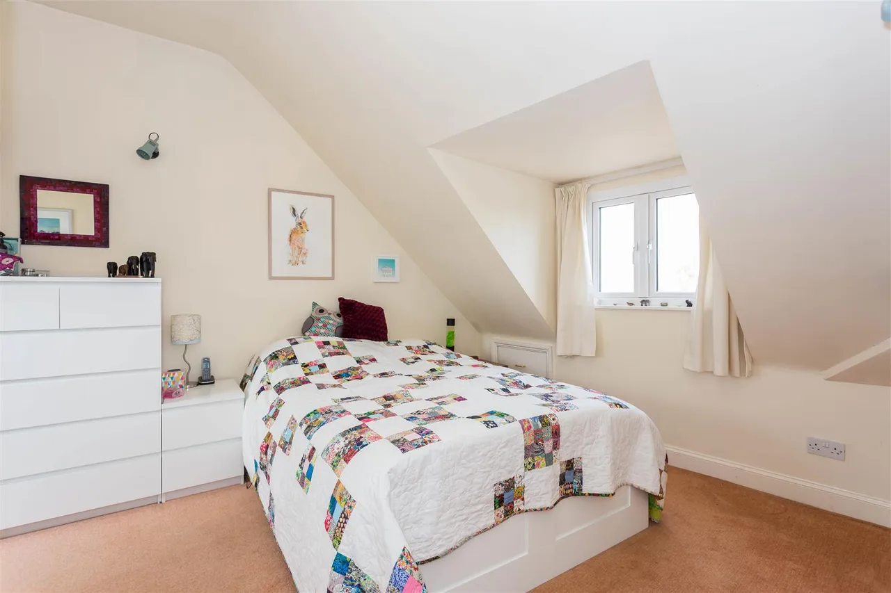 Wilsham Road, photo 6