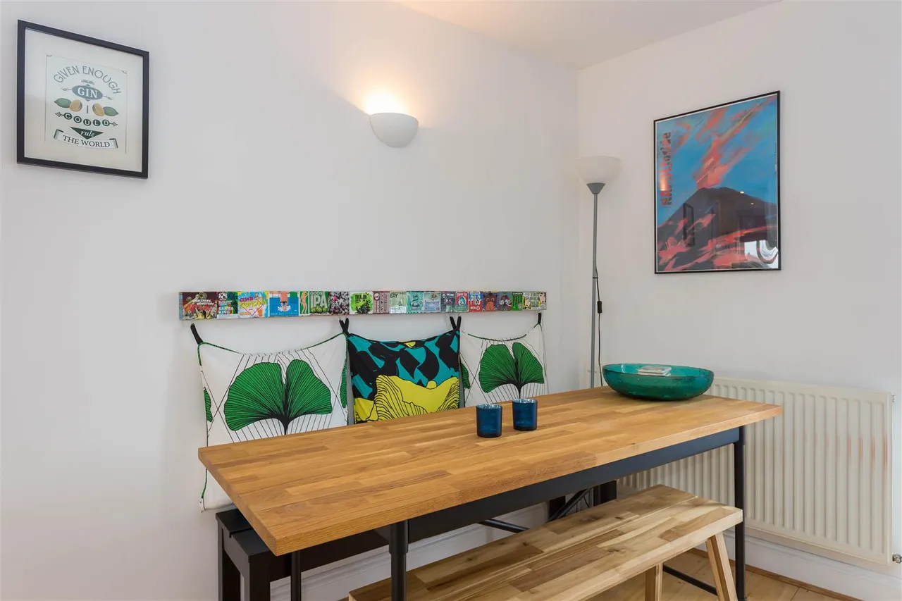 Wilsham Road, photo 7