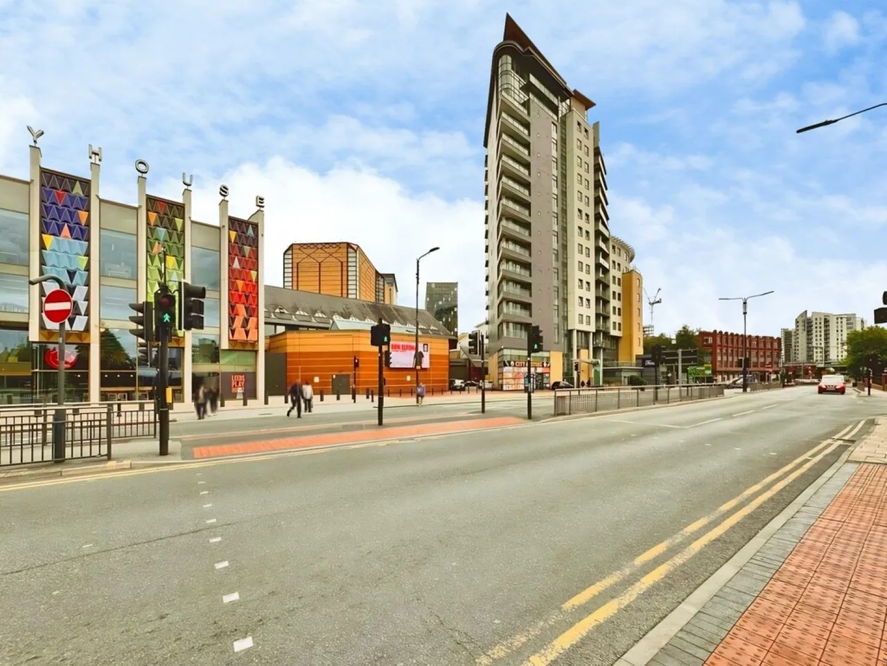 St Peters Square, LS9, photo 13