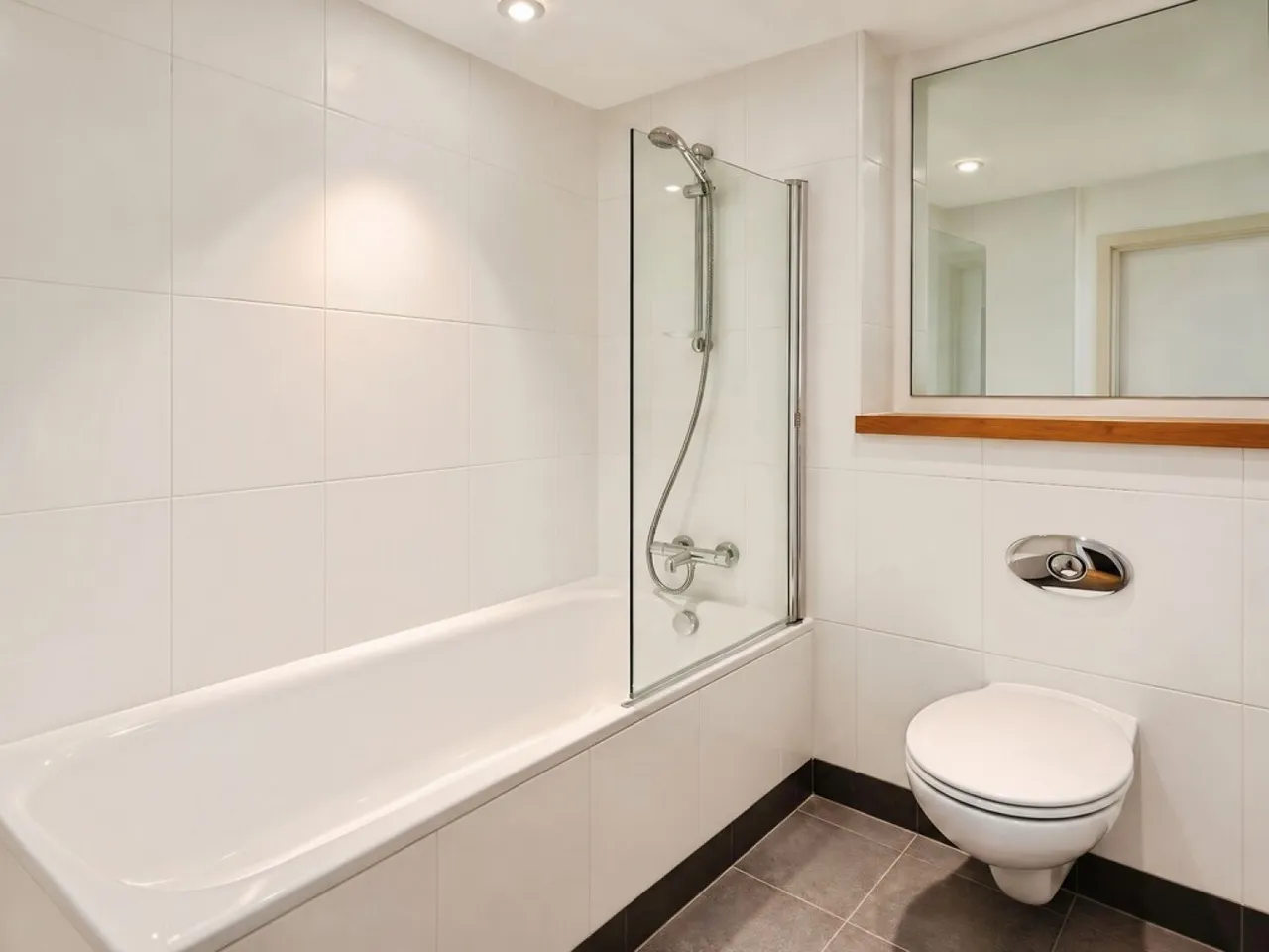 St Peters Square, LS9, photo 11