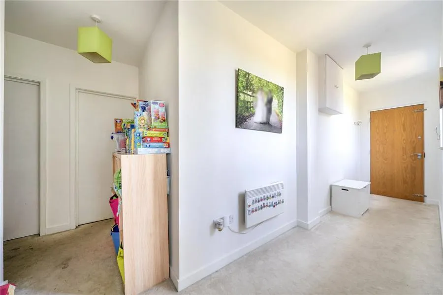 Bakersgate Gardens, Pirbright, GU24, photo 7