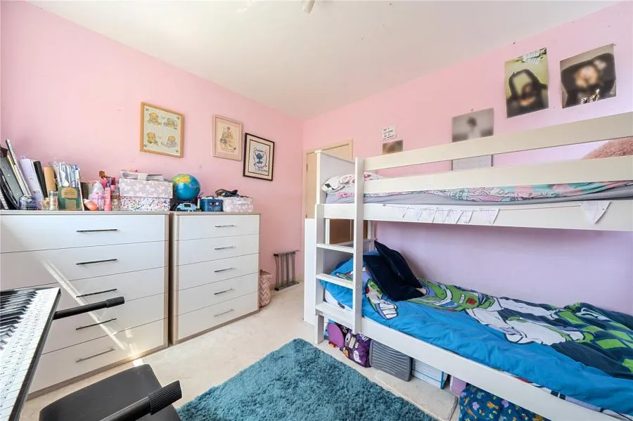 Bakersgate Gardens, Pirbright, GU24, photo 6