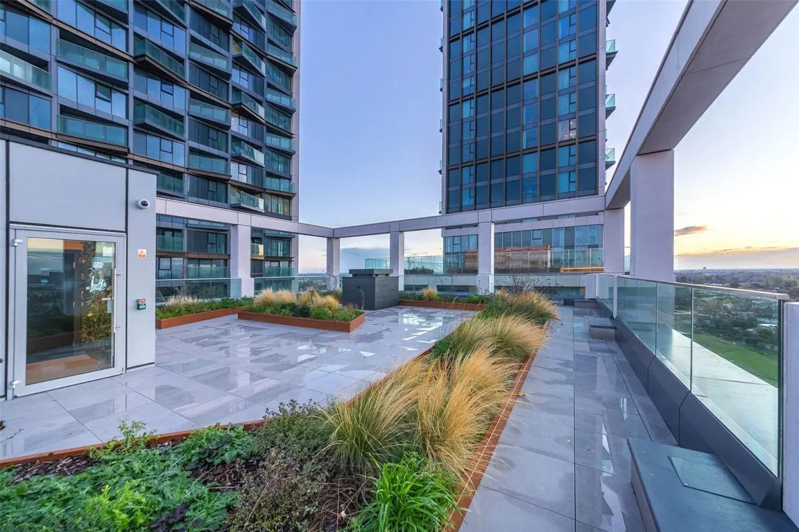 Portal Way, North Acton, photo 11