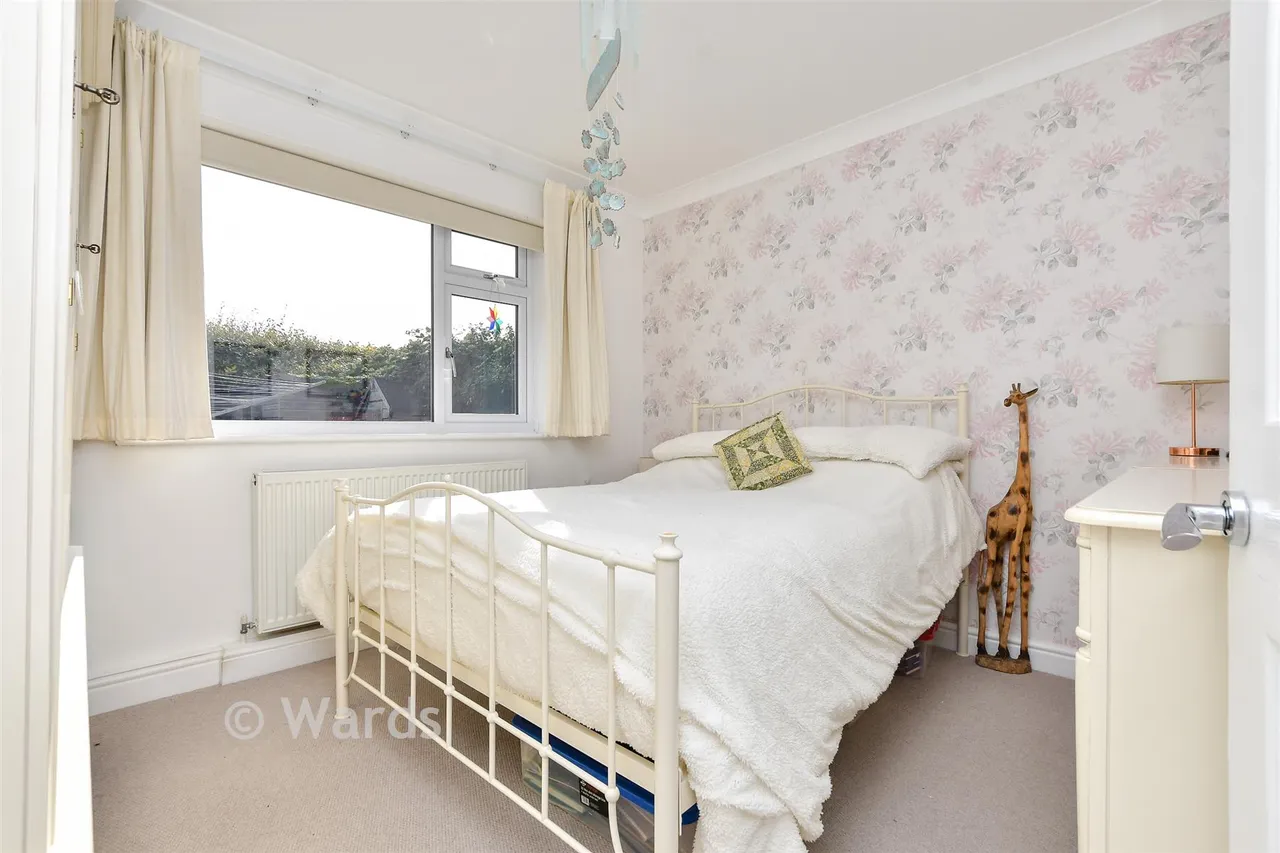 Queens Avenue, Broadstairs, CT10, photo 10