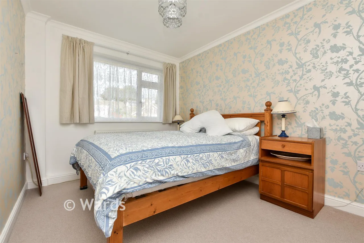 Queens Avenue, Broadstairs, CT10, photo 5