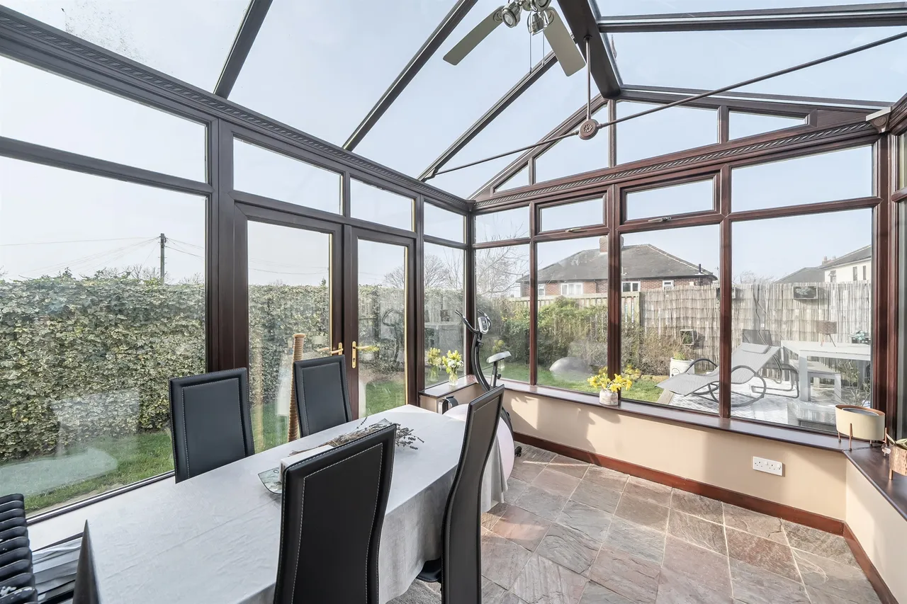 Briestfield Road, Grange Moor, WF4, photo 12
