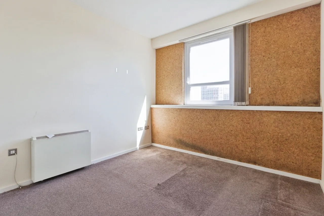 Calderwood Street, London, SE18, photo 16