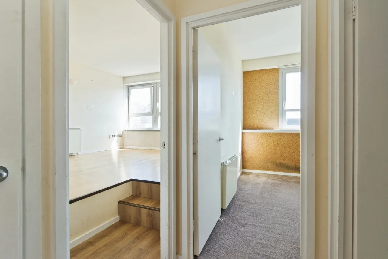 Calderwood Street, London, SE18, photo 17