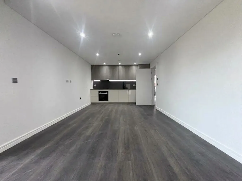 Elmsley House, Aylesbury, HP19, photo 2