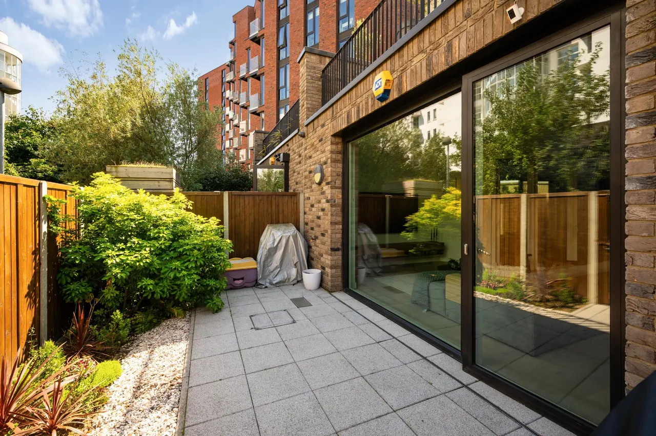 Starboard Way, Royal Wharf, E16, photo 14