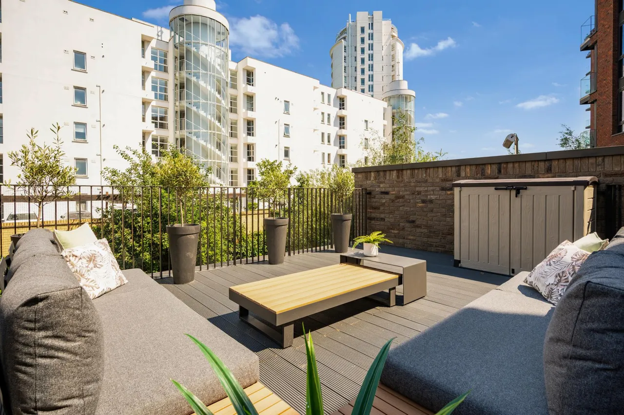 Starboard Way, Royal Wharf, E16, photo 16