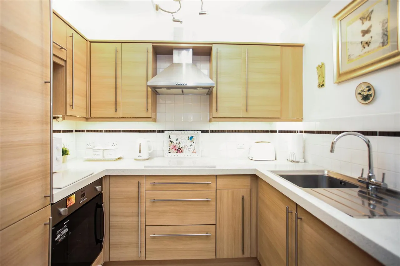 South Street, Atherstone, CV9, photo 3