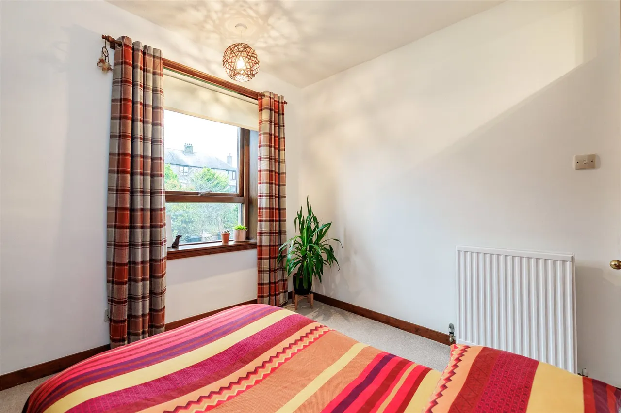 Hutcheon Gardens, Bridge of Don, AB23, photo 10