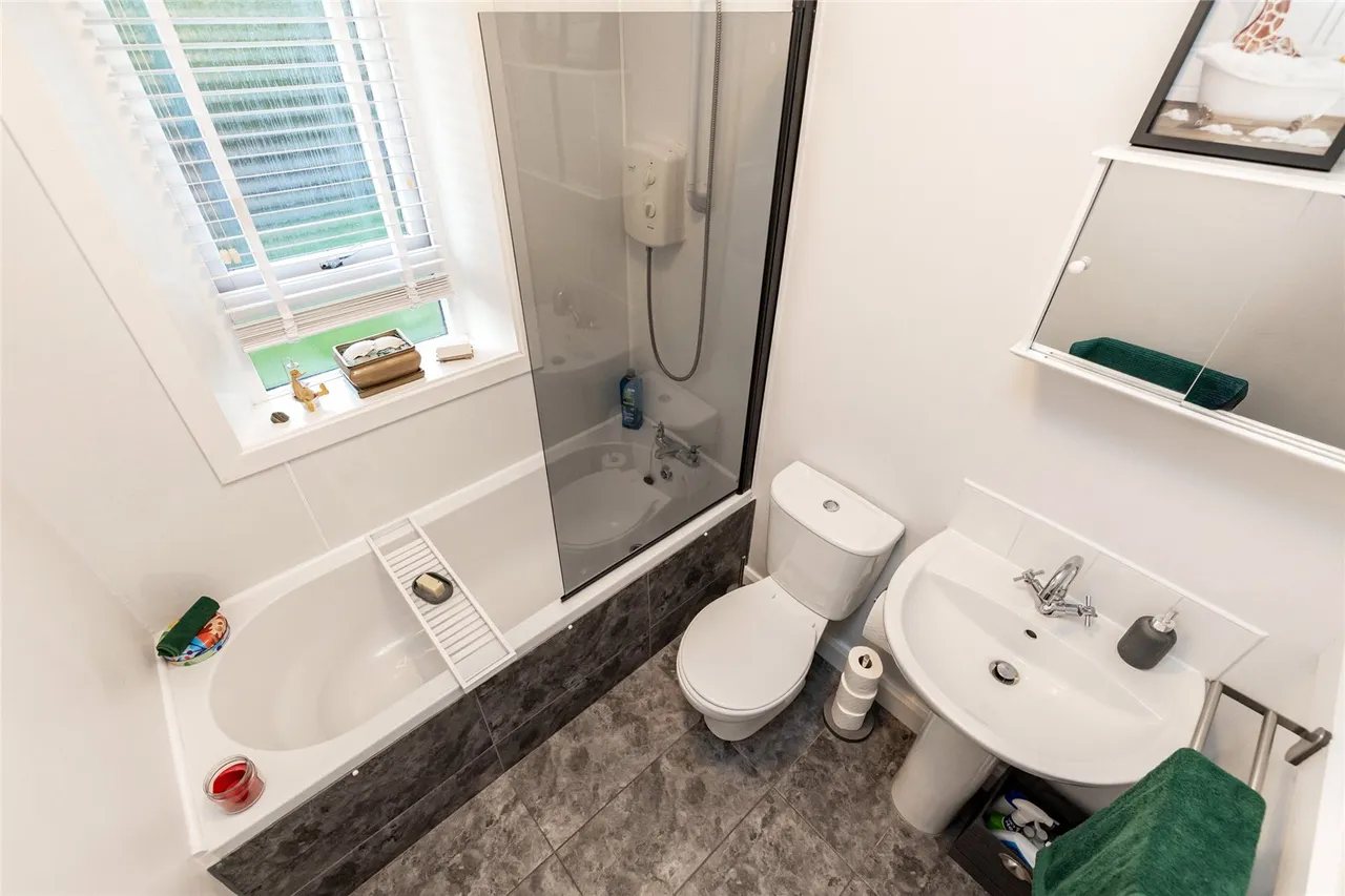 Hutcheon Gardens, Bridge of Don, AB23, photo 13