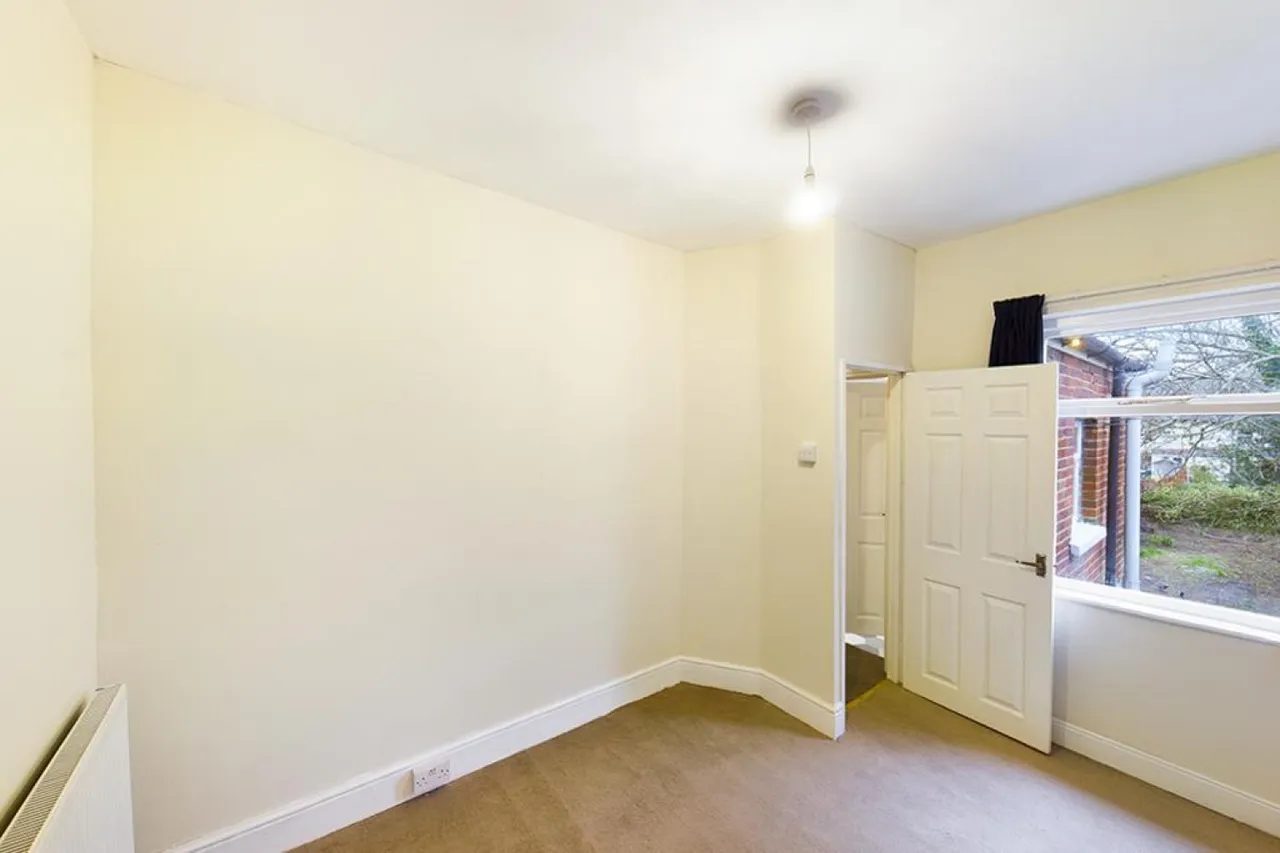 Aberdeen Road, SO17, photo 13