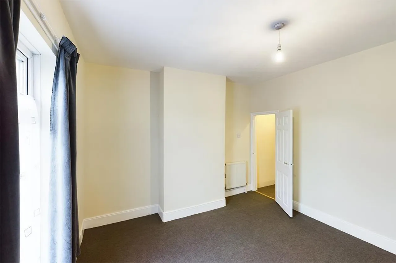 Aberdeen Road, SO17, photo 9