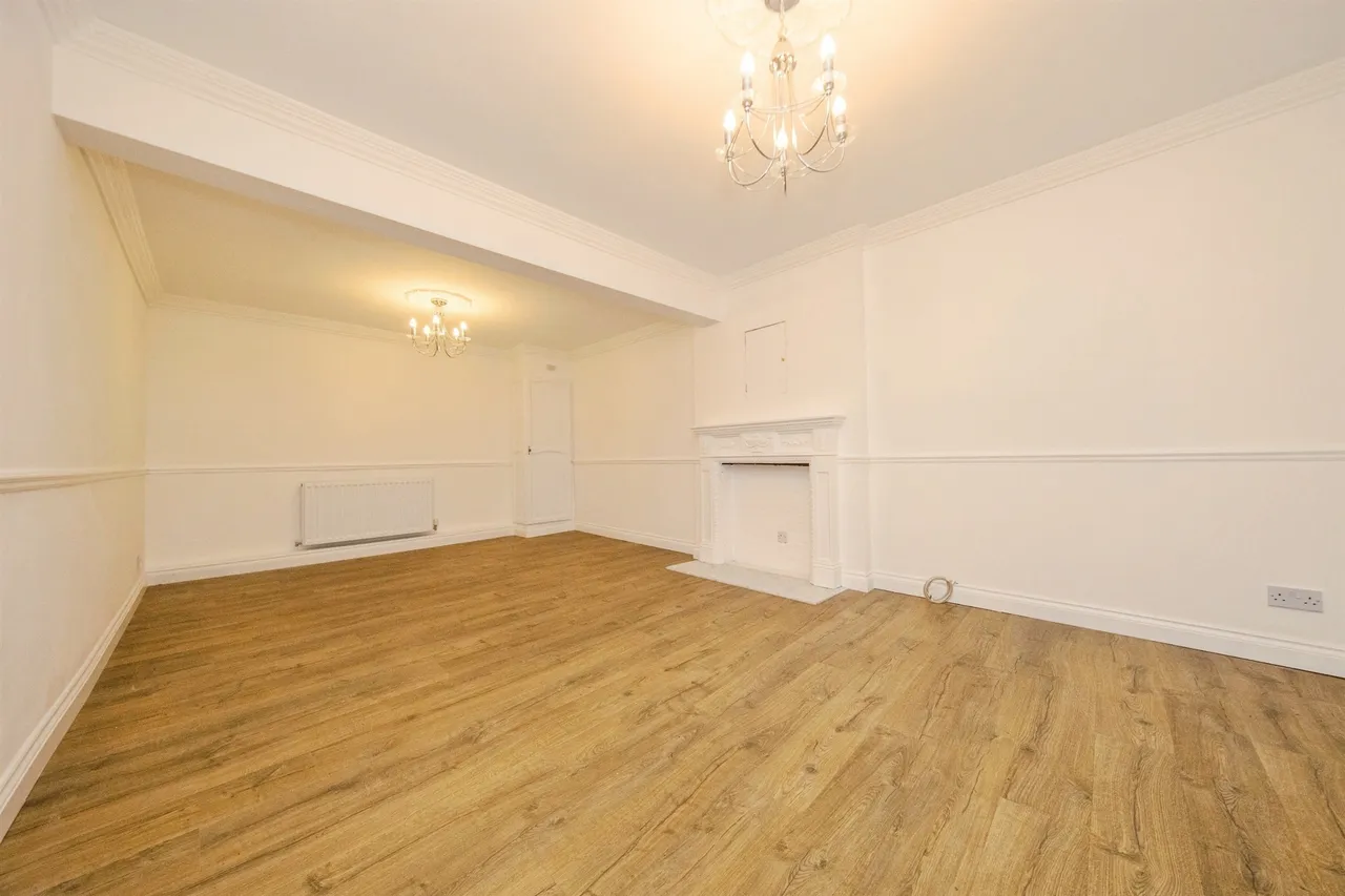 Thorpe Road, Kirby Cross, CO13, photo 4