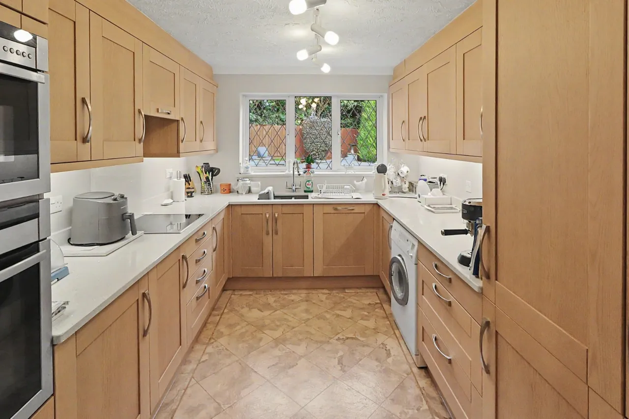 Morgan Close, Stevenage, SG1, photo 3