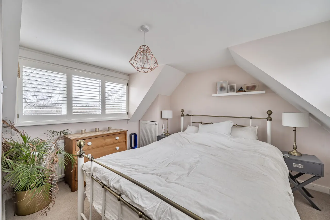 Nursery Terrace, Hook Road, North Warnborough, RG29 1ER, photo 6